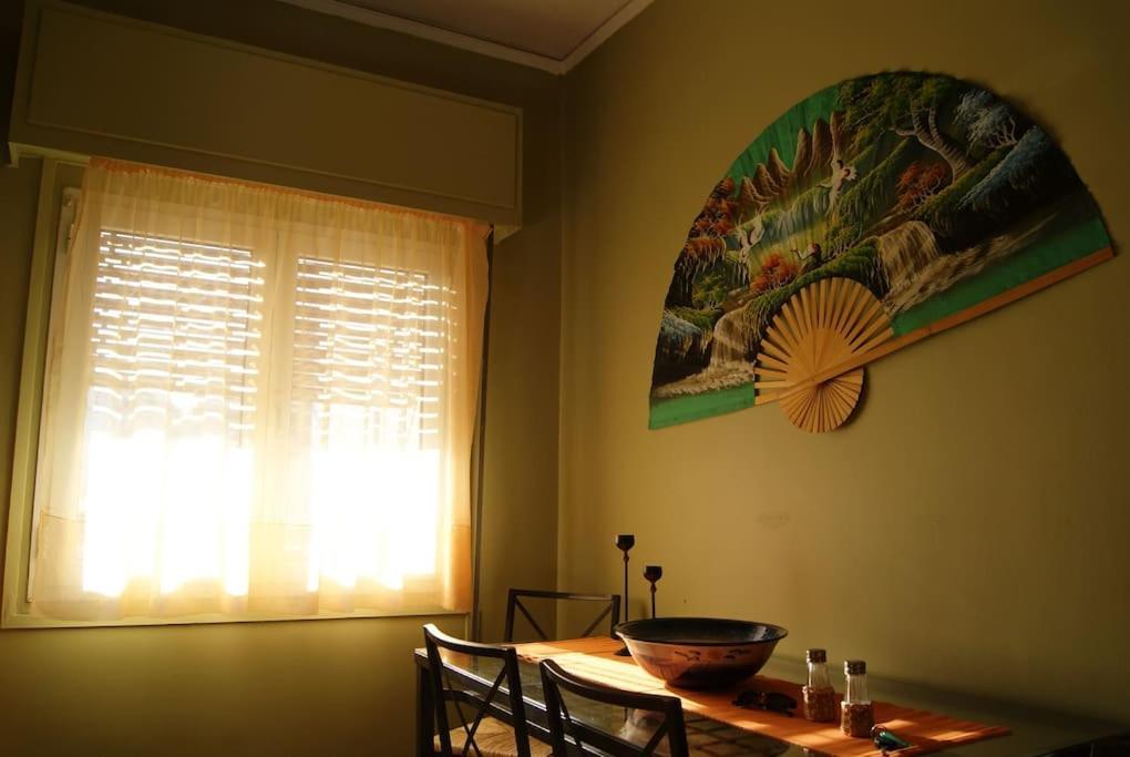 Nice Apartment Near City Center 아테네 외부 사진